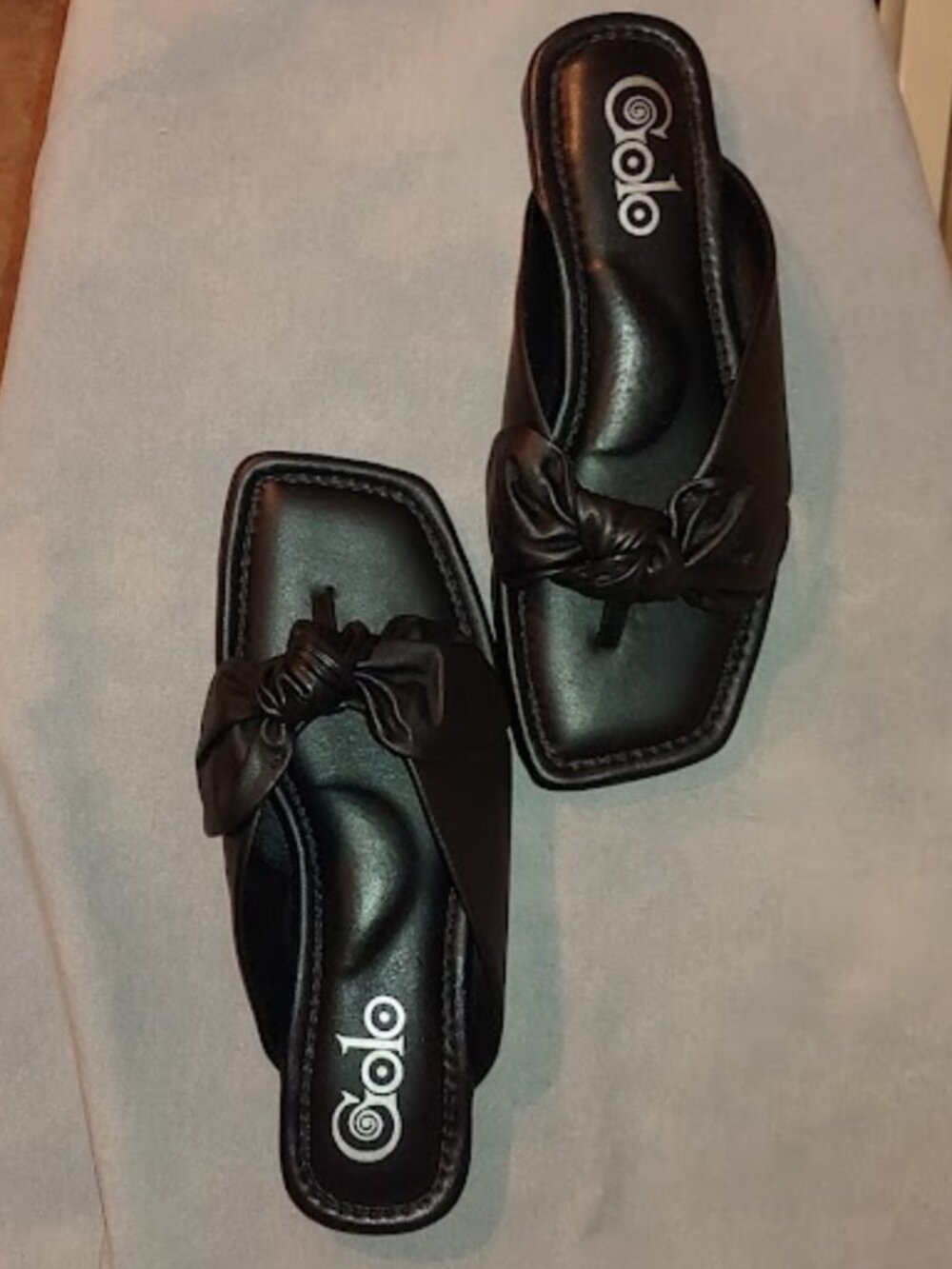 GOLO BOWTHONG FLIP FLOP IN BLACK - Picture 6 of 9